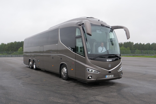 Irizar i8